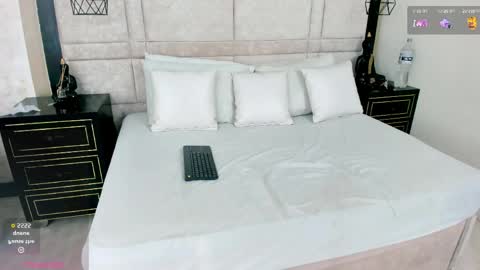 adam and Sara online show from 04/09/26, 01:49