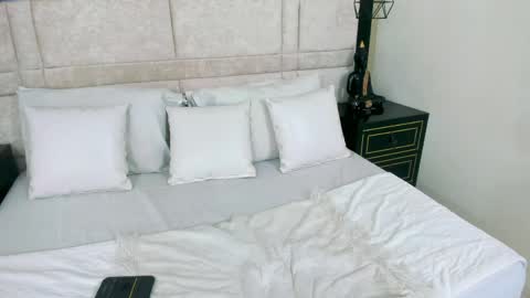 adam and Sara online show from 04/10/26, 08:57