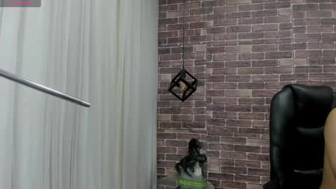 Snapshot of adamcoox chatting on 12/14/24, 06:02 Adam online show from 12/14/24, 06:02