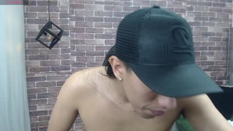 Snapshot of adamcoox chatting on 01/16/25, 05:11 Adam online show from 01/16/25, 05:11