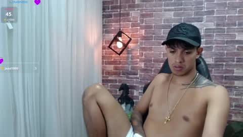 Snapshot of adamcoox chatting on 02/11/25, 08:48 Adam online show from 02/11/25, 08:48