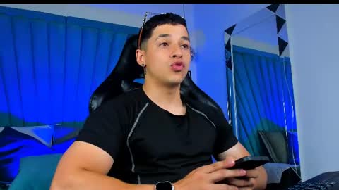 Snapshot of adamkeith_1 chatting on 06/19/26, 06:34 ADAM online show from 06/19/26, 06:34