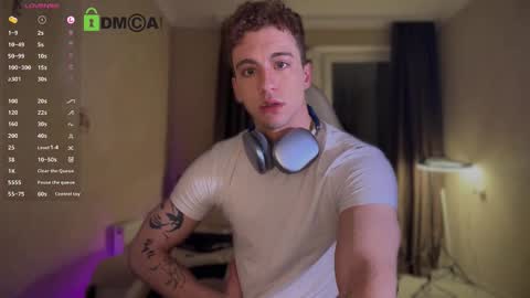 Hi Im Adam Glad to see u here 3 And its my first day online show from 10/11/25, 08:18