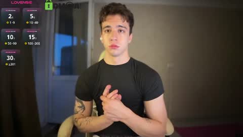 Snapshot of adampolerno chatting on 07/10/26, 11:40 Hi Im Adam Glad to see u here 3 And its my first day online show from 07/10/26, 11:40