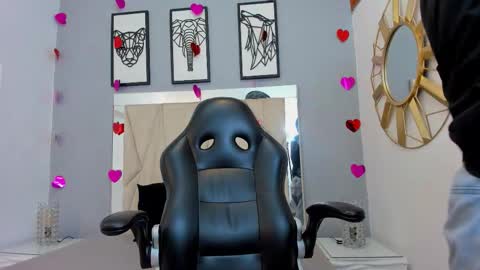 Adams Bobby online show from 02/21/26, 11:00