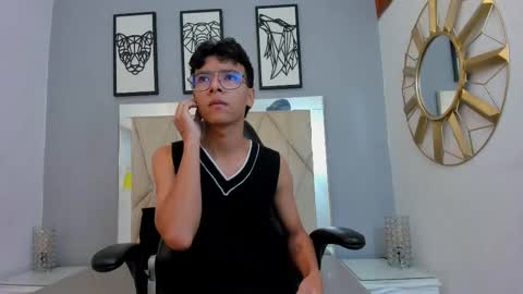 Adams Bobby online show from 03/25/26, 11:05