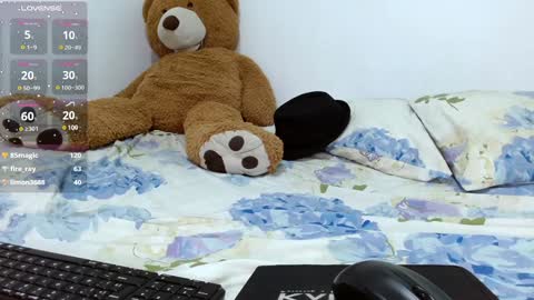 ADAMS Y NIKI online show from 01/23/25, 06:17