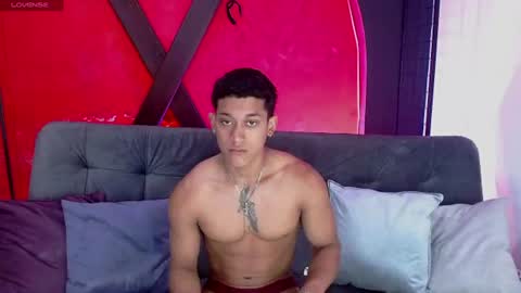 Snapshot of adan_222 chatting on 07/30/26, 12:26 Adan online show from 07/30/26, 12:26