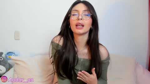 adara_aa online show from 01/11/25, 08:11