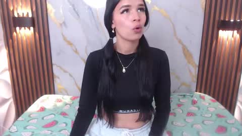 Snapshot of adara_bms chatting on 10/10/25, 02:10 EIMY online show from 10/10/25, 02:10