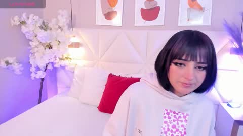 adara_carter_ online show from 10/01/25, 03:34