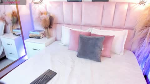 adara_carter_ online show from 01/15/26, 03:44