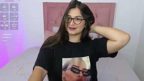 Snapshot of adara_lennox chatting on 01/21/25, 09:15 ADARA  online show from 01/21/25, 09:15