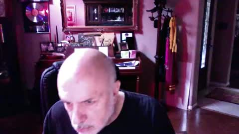 add_me_2 online show from 12/14/25, 05:07