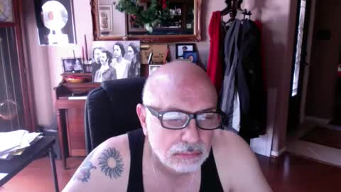 add_me_2 online show from 04/11/26, 04:44