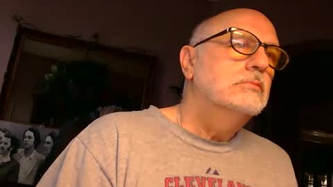 add_me_2 online show from 05/19/26, 01:39