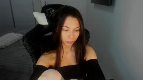 Snapshot of addavalery chatting on 02/04/25, 12:44 Adda online show from 02/04/25, 12:44