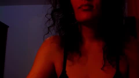 Snapshot of addicted2uts chatting on 11/09/25, 11:58 amy online show from 11/09/25, 11:58