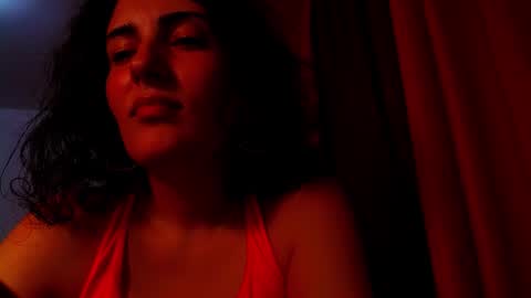 Snapshot of addicted2uts chatting on 11/14/25, 01:04 amy online show from 11/14/25, 01:04