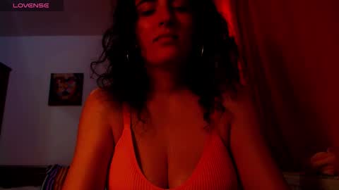 Snapshot of addicted2uts chatting on 01/12/26, 10:09 amy online show from 01/12/26, 10:09