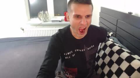 addictedgammer online show from 10/06/25, 11:57