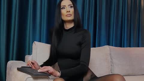 Snapshot of addictivesin chatting on 11/23/25, 04:51 GAbby----Onlyfans online show from 11/23/25, 04:51