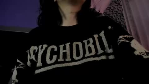 Snapshot of adeelinee chatting on 02/26/26, 07:46 Ade online show from 02/26/26, 07:46