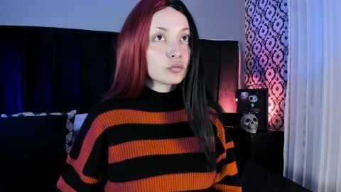 Snapshot of adeelinee chatting on 04/21/26, 08:01 Ade online show from 04/21/26, 08:01