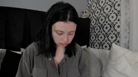 Snapshot of adeelinee chatting on 07/03/26, 08:04 Ade online show from 07/03/26, 08:04