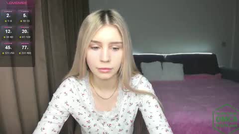 Snapshot of adel1miller chatting on 02/14/26, 11:18 Adel online show from 02/14/26, 11:18