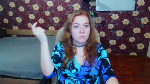 Snapshot of adel_redhead_ chatting on 03/10/25, 05:18 Adel online show from 03/10/25, 05:18