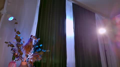 Snapshot of adelaidegilber_ chatting on 06/03/26, 02:08 Adel online show from 06/03/26, 02:08
