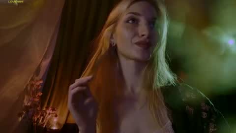 Snapshot of adelaidegilber_ chatting on 07/15/26, 02:50 Adel online show from 07/15/26, 02:50