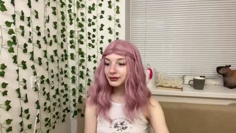 Snapshot of adele0_0 chatting on 12/08/24, 03:02 Adele online show from 12/08/24, 03:02