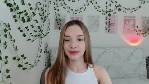 Snapshot of adele0_0 chatting on 03/02/25, 12:54 Adele online show from 03/02/25, 12:54