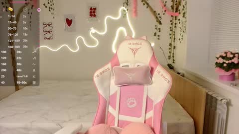 Snapshot of adele0_0 chatting on 09/29/25, 03:39 Adele online show from 09/29/25, 03:39