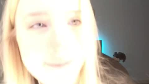 Adele online show from 12/16/25, 08:58