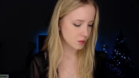 Snapshot of adele_armas chatting on 01/16/26, 08:57 Adele online show from 01/16/26, 08:57