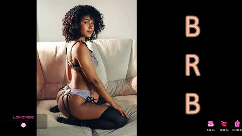 Snapshot of adele_carter_ chatting on 10/27/25, 11:47 Andrea online show from 10/27/25, 11:47