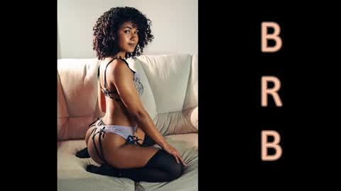 Snapshot of adele_carter_ chatting on 12/20/25, 12:23 Andrea online show from 12/20/25, 12:23