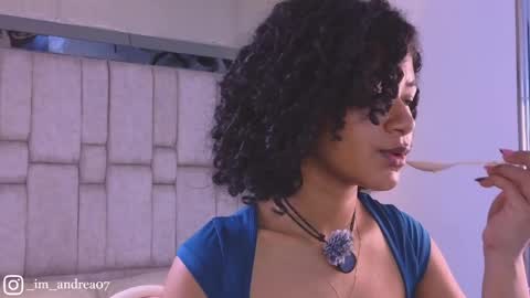 Andrea online show from 04/12/26, 12:10