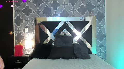 Snapshot of adele_cruzz chatting on 05/20/26, 12:39 adele cruzz online show from 05/20/26, 12:39