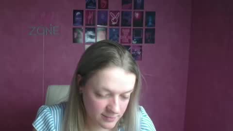 Adele online show from 11/28/25, 07:27