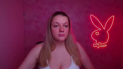 Adele online show from 12/22/25, 12:35