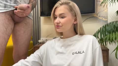 Adele Nick online show from 11/01/25, 11:45