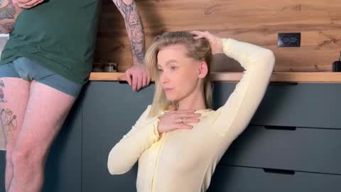 Adele Nick online show from 02/05/26, 10:09