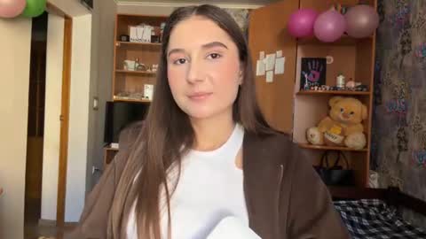 Poly online show from 03/05/26, 08:32