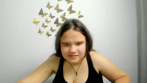 adelecruzz online show from 02/01/25, 04:11