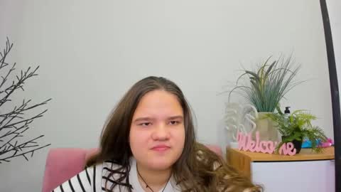 adelecruzz online show from 02/02/25, 01:19