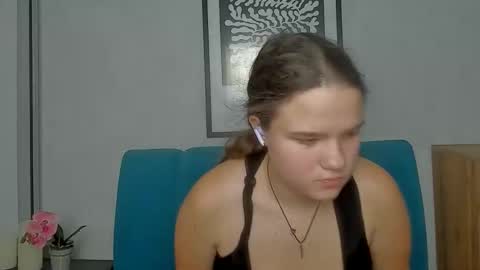 adelecruzz online show from 02/16/26, 01:18